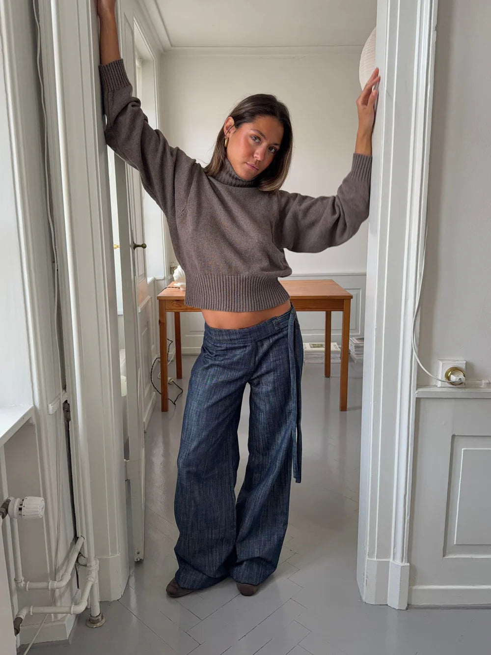 JEANS ELEGANCE WITH BELT