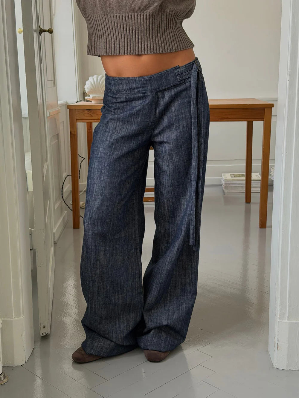 JEANS ELEGANCE WITH BELT